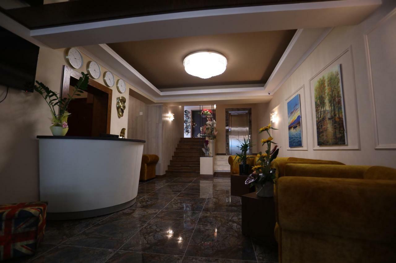 British Hotel بورغراديك المظهر الخارجي الصورة